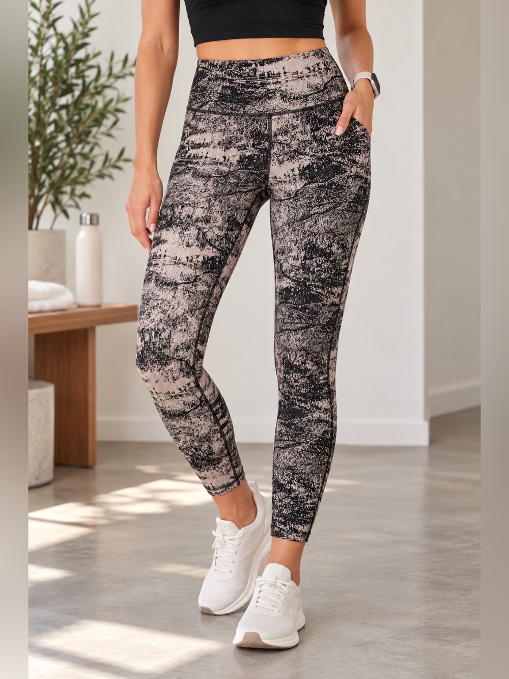 Athleta Elation Glades 7/8 Tight Leggings Women S Black Abstract High Rise